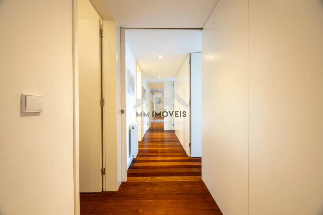 Apartamento T4 para Venda em Santa Marinha e São Pedro da Afurada Foto 10