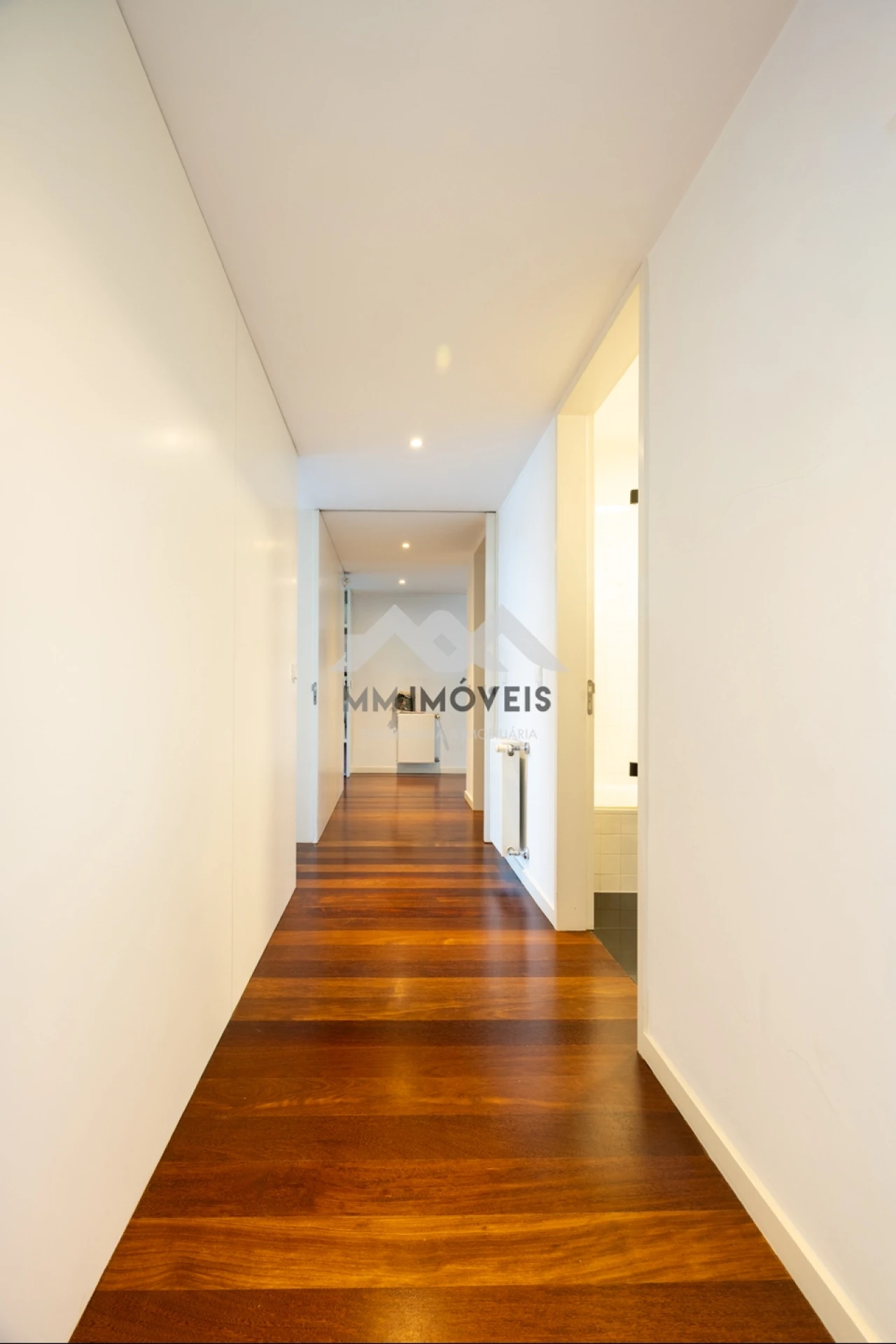 Apartamento T4 para Venda em Santa Marinha e São Pedro da Afurada Foto 46