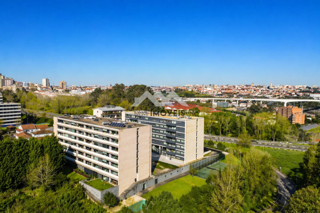 Apartamento T4 para Venda em Santa Marinha e São Pedro da Afurada Foto 23