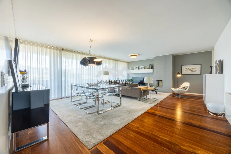 Apartamento T4 para Venda em Santa Marinha e São Pedro da Afurada Foto 3