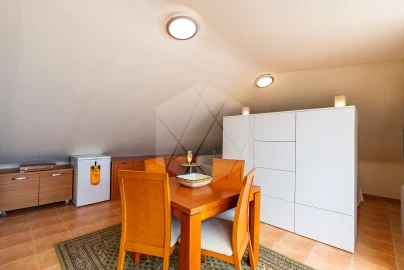 Apartamento T3 para Venda em Albufeira e Olhos de Água