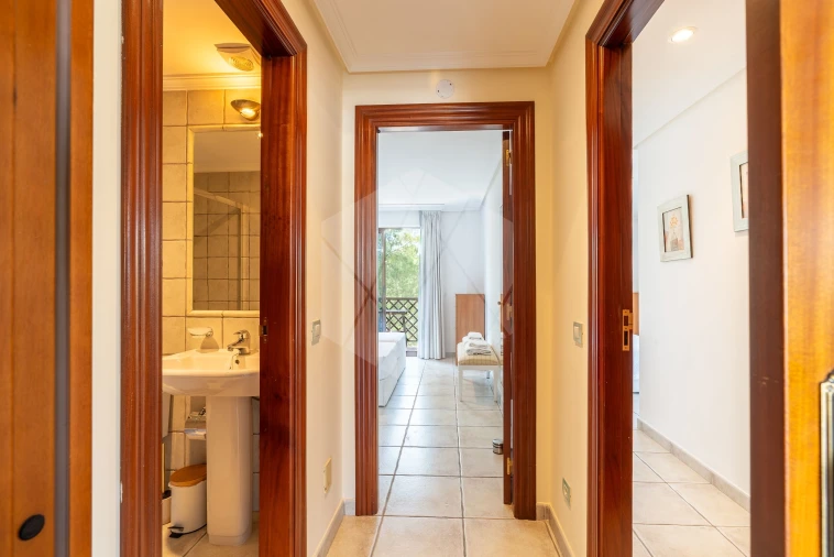 Apartamento T3 para Venda em Albufeira e Olhos de Água Foto 13