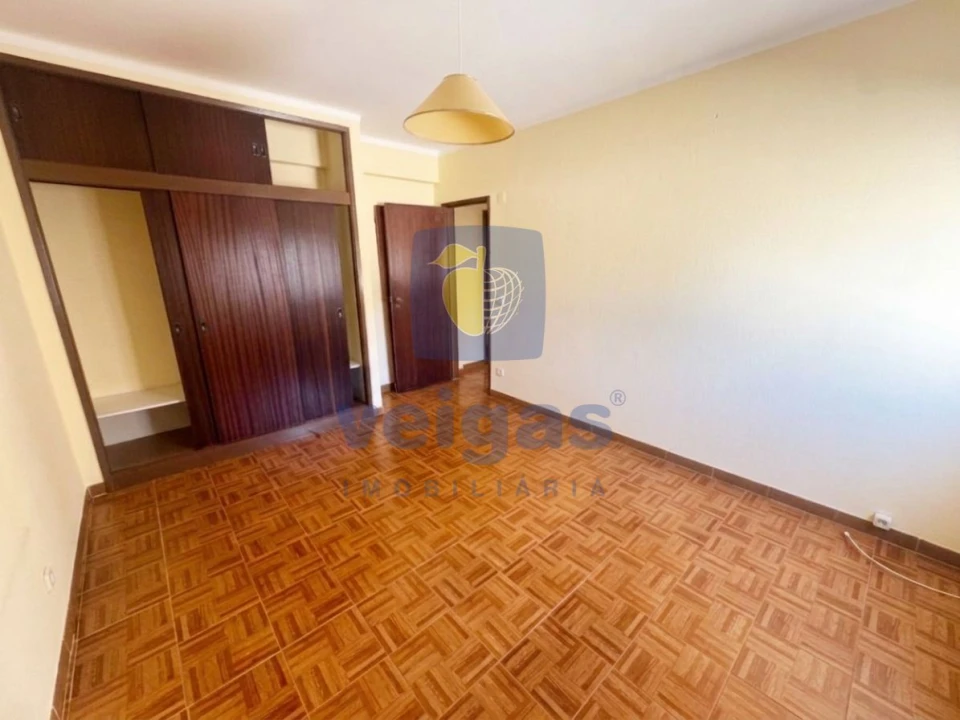 Apartamento T2 para Venda em Peniche Foto 16