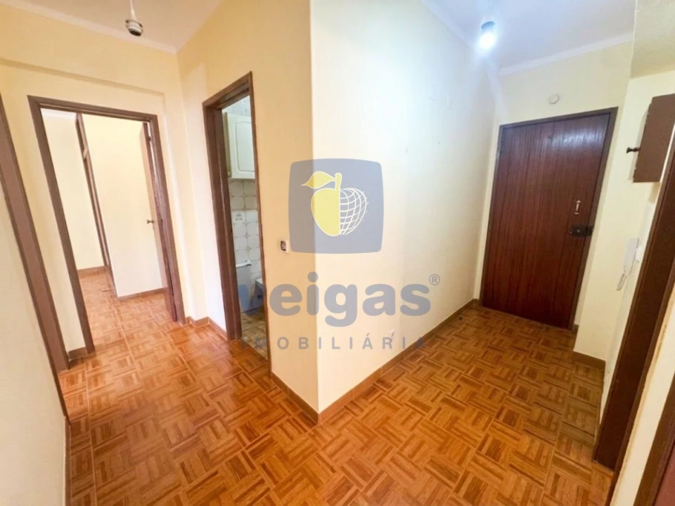 Apartamento T2 para Venda em Peniche Foto 12