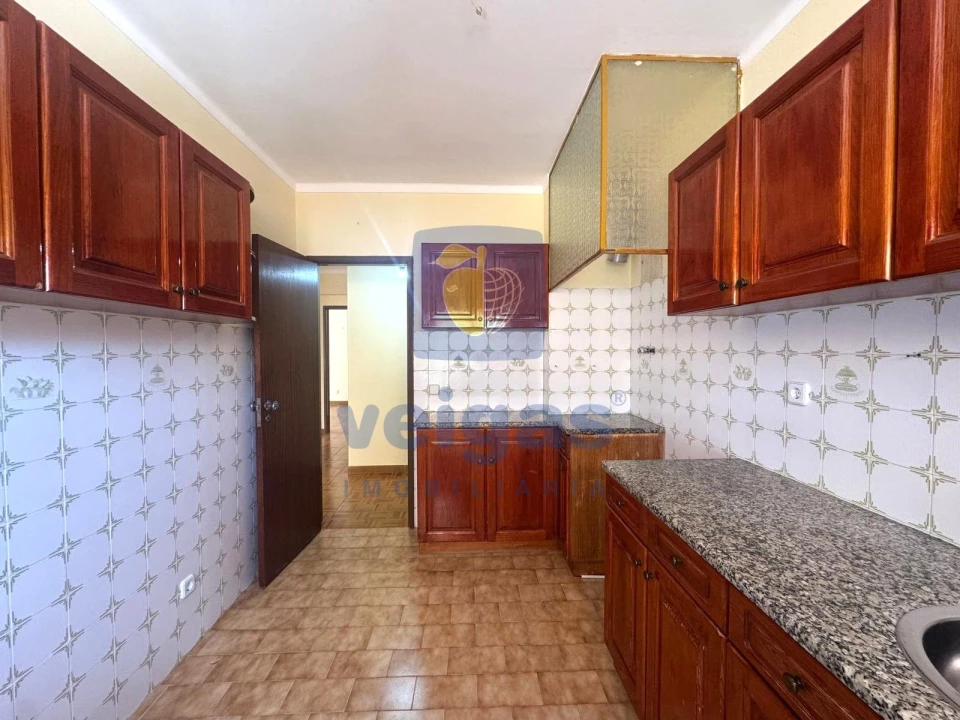 Apartamento T2 para Venda em Peniche Foto 2