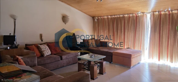 Apartamento T3 para Venda em Albufeira e Olhos de Água