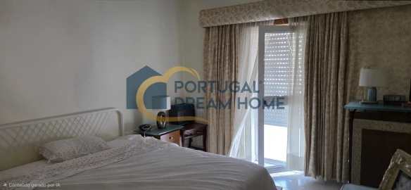 Apartamento T3 para Venda em Albufeira e Olhos de Água