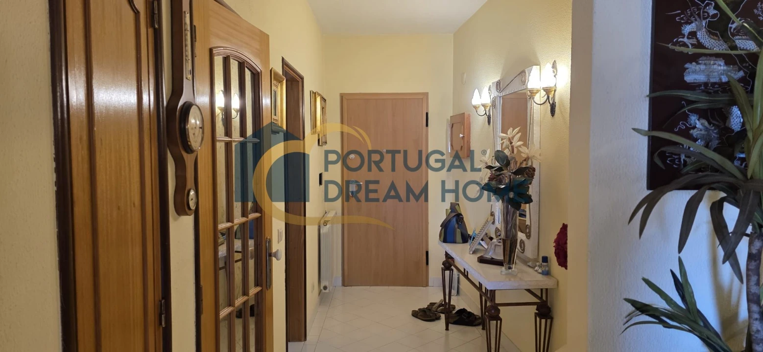 Apartamento T3 para Venda em Albufeira e Olhos de Água Foto 14