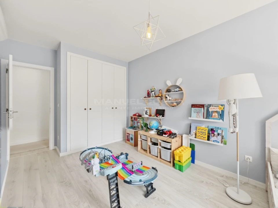 Apartamento T2 para Venda em Venda do Pinheiro e Santo Estêvão das Galés Foto 24