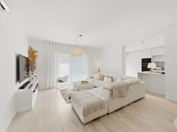 Apartamento T2 para Venda em Venda do Pinheiro e Santo Estêvão das Galés
