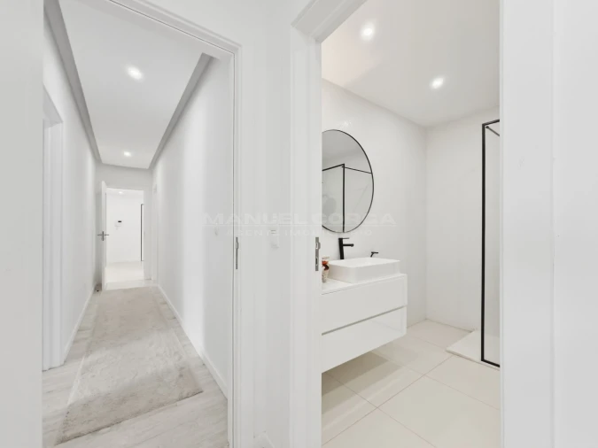 Apartamento T2 para Venda em Venda do Pinheiro e Santo Estêvão das Galés Foto 16