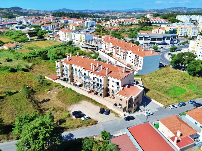 Apartamento T2 para Venda em Venda do Pinheiro e Santo Estêvão das Galés Foto 31
