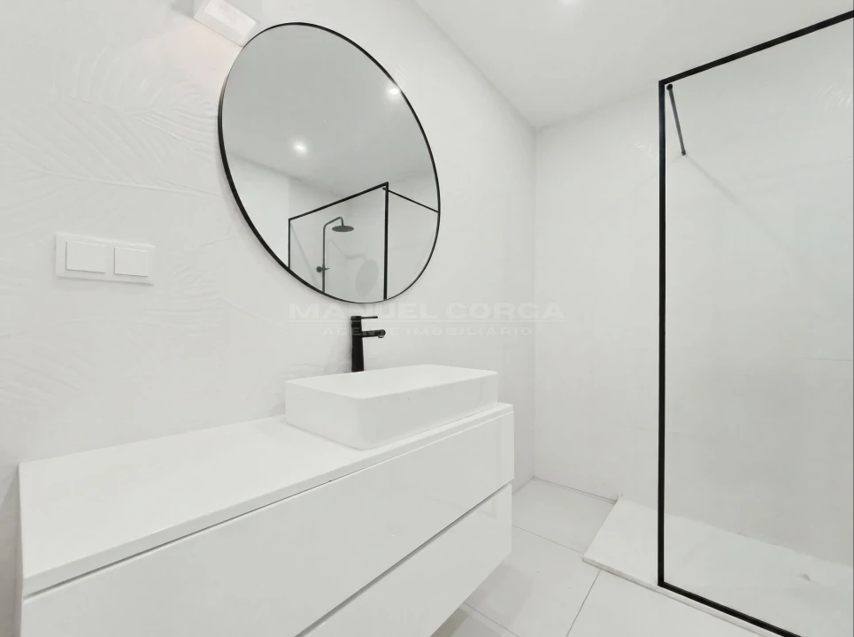 Apartamento T2 para Venda em Venda do Pinheiro e Santo Estêvão das Galés Foto 30
