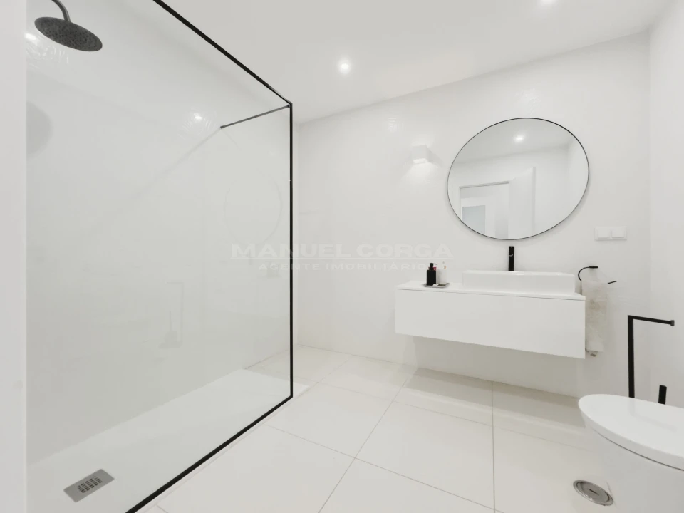 Apartamento T2 para Venda em Venda do Pinheiro e Santo Estêvão das Galés Foto 6