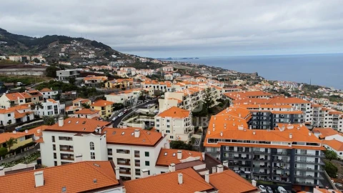 Apartamento T3 para Venda em Caniço