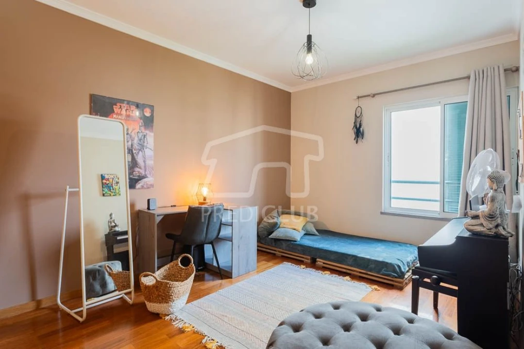 Apartamento T3 para Venda em Caniço Foto 12