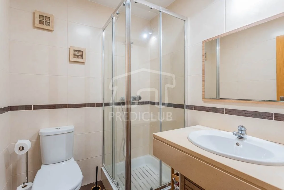 Apartamento T3 para Venda em Caniço Foto 13