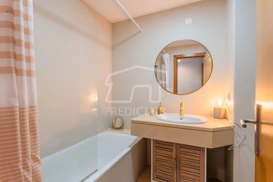 Apartamento T3 para Venda em Caniço Foto 16