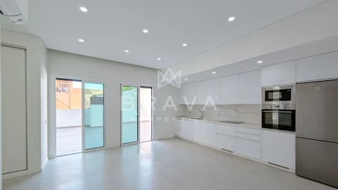 Apartamento T1 para Venda em Quarteira