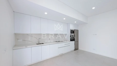 Apartamento T1 para Venda em Quarteira