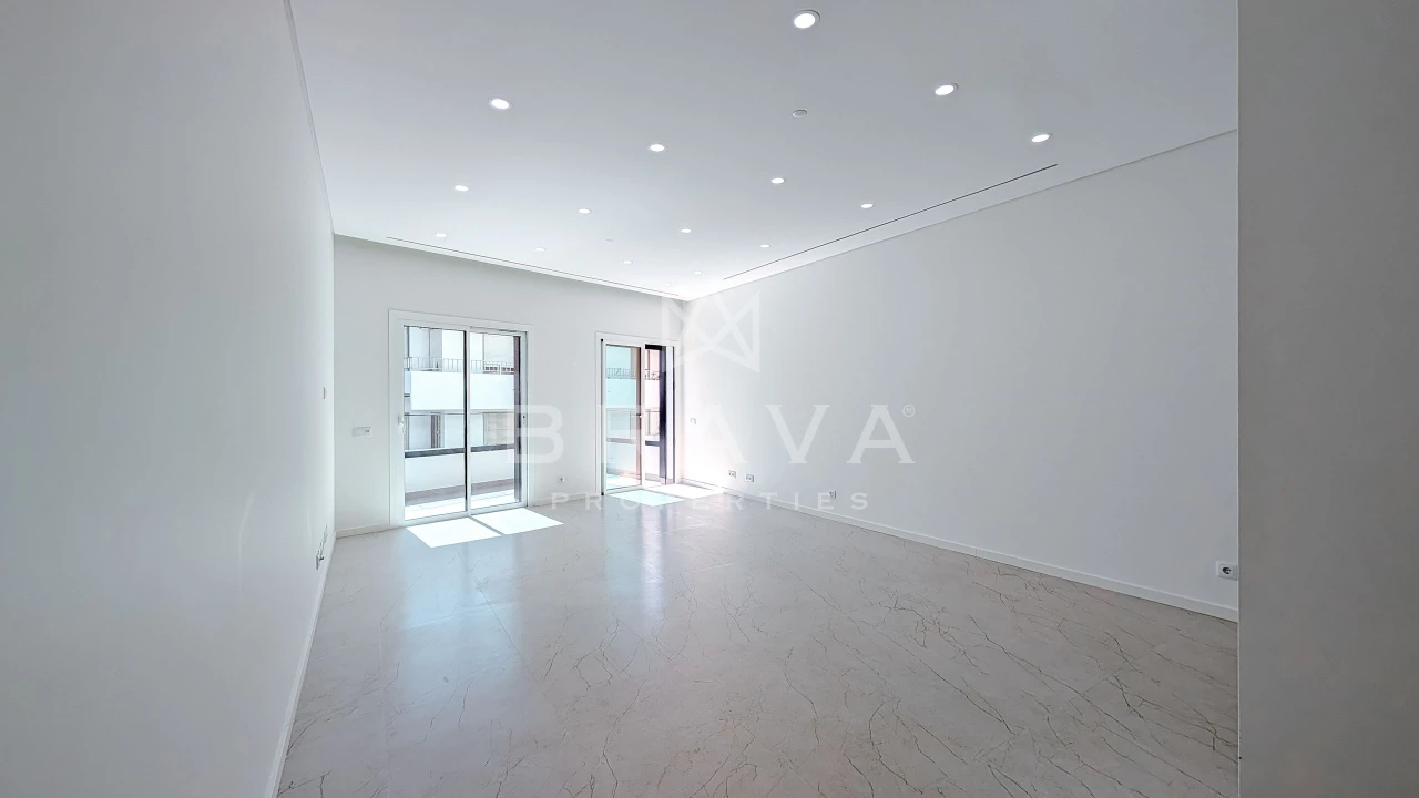 Apartamento T1 para Venda em Quarteira Foto 2