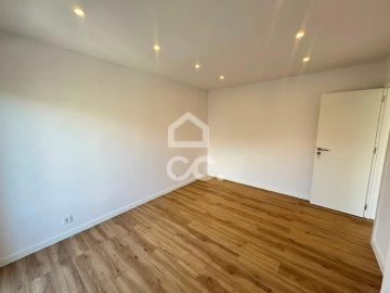 Apartamento T2 para Venda em Águas Livres