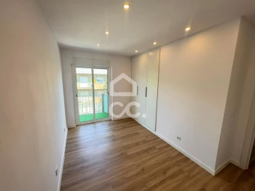 Apartamento T2 para Venda em Águas Livres