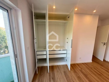 Apartamento T2 para Venda em Águas Livres