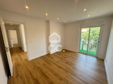 Apartamento T2 para Venda em Águas Livres