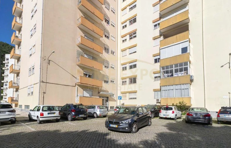 Apartamento T3 para Venda em Vila Franca de Xira Foto 3