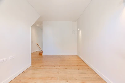 Apartamento T1 para Venda em Alcantara