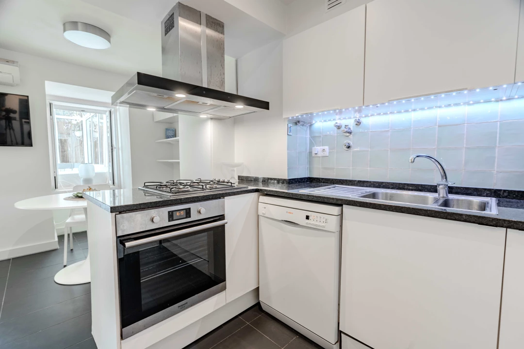 Apartamento T1 para Venda em Alcantara Foto 21