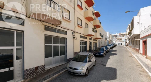 Negócio para Venda em Faro (Sé e São Pedro)