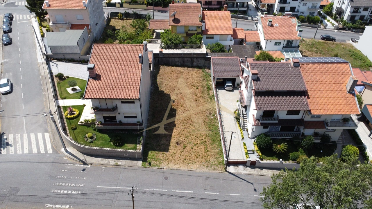 Terreno para Venda em Rio Tinto Foto 7