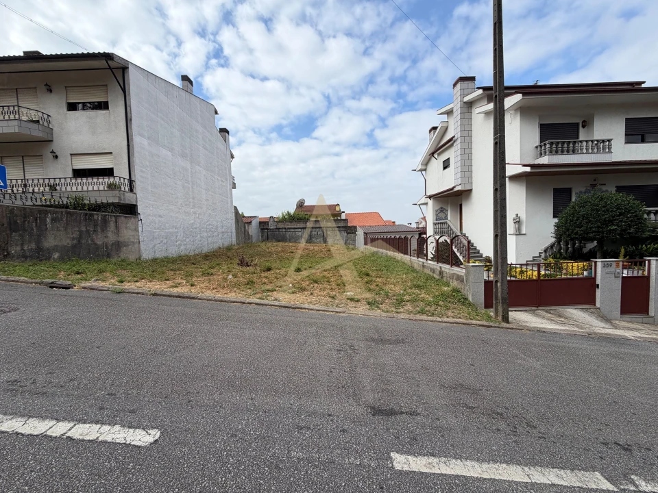 Terreno para Venda em Rio Tinto Foto 6
