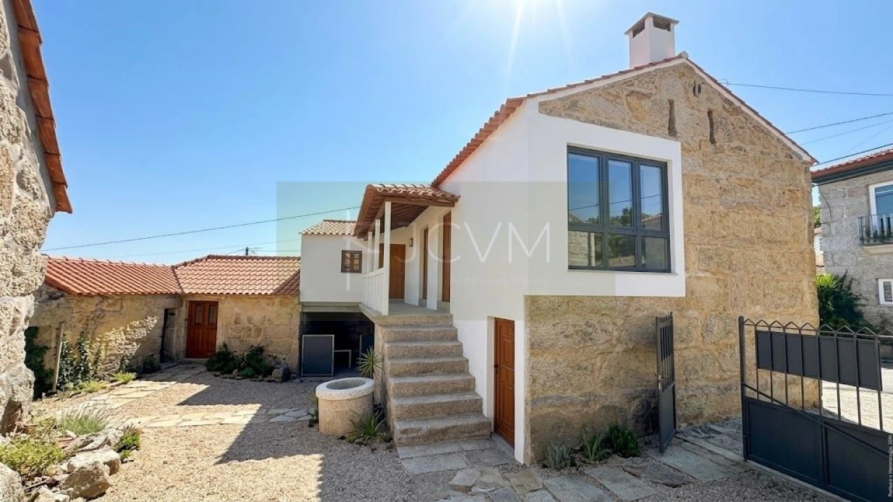 Moradia T3 para Venda em Vila Caiz Foto 2