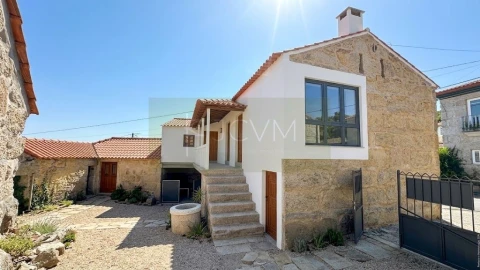 Moradia T3 para Venda em Vila Caiz