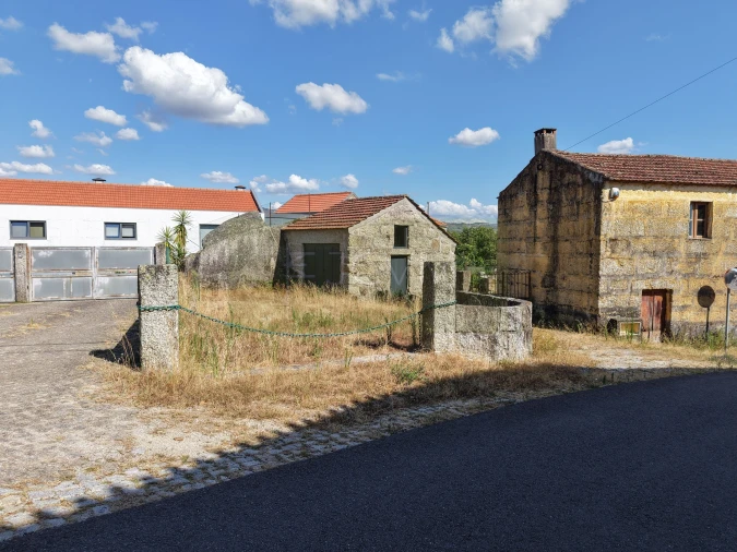 Moradia T3 para Venda em Vila Caiz Foto 14
