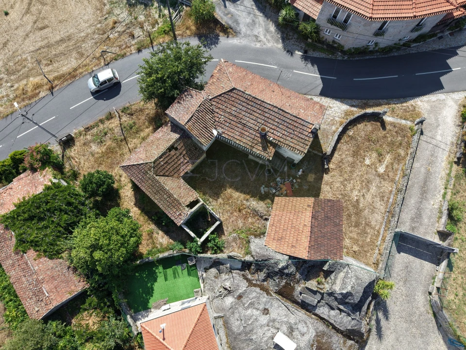 Moradia T3 para Venda em Vila Caiz Foto 16