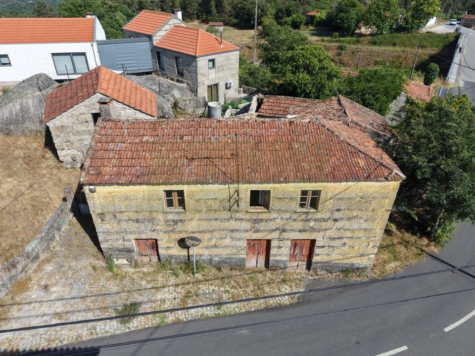 Moradia T3 para Venda em Vila Caiz Foto 8