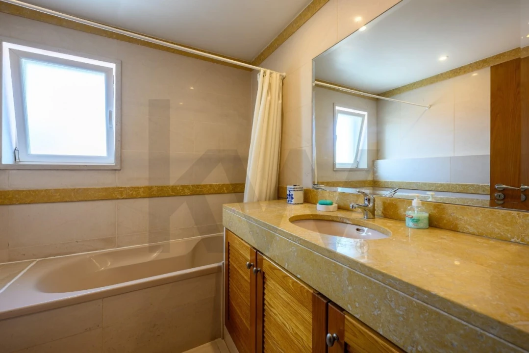 Apartamento T3 para Venda em Cascais e Estoril Foto 37
