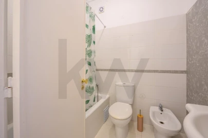 Apartamento T1 para Venda em Algés, Linda-A-Velha e Cruz Quebrada-Dafundo