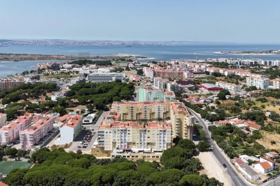 Apartamento T2 para Venda em Seixal, Arrentela e Aldeia de Paio Pires