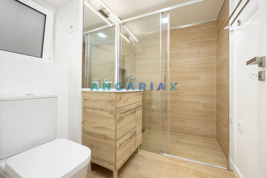 Apartamento T2 para Venda em Nazare Foto 10