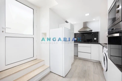 Apartamento T2 para Venda em Nazare