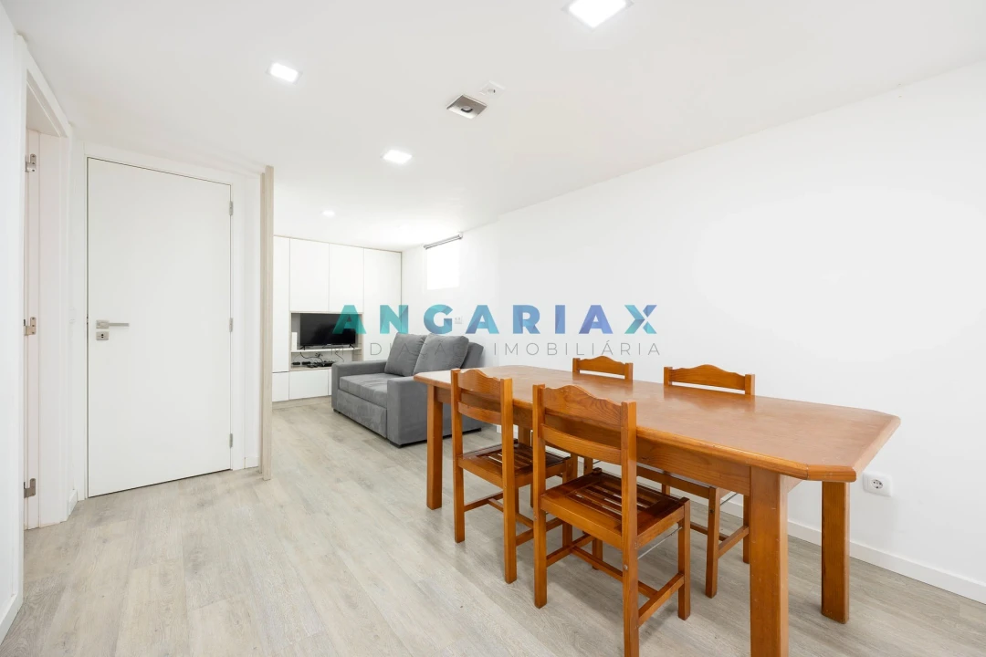 Apartamento T2 para Venda em Nazare Foto 16