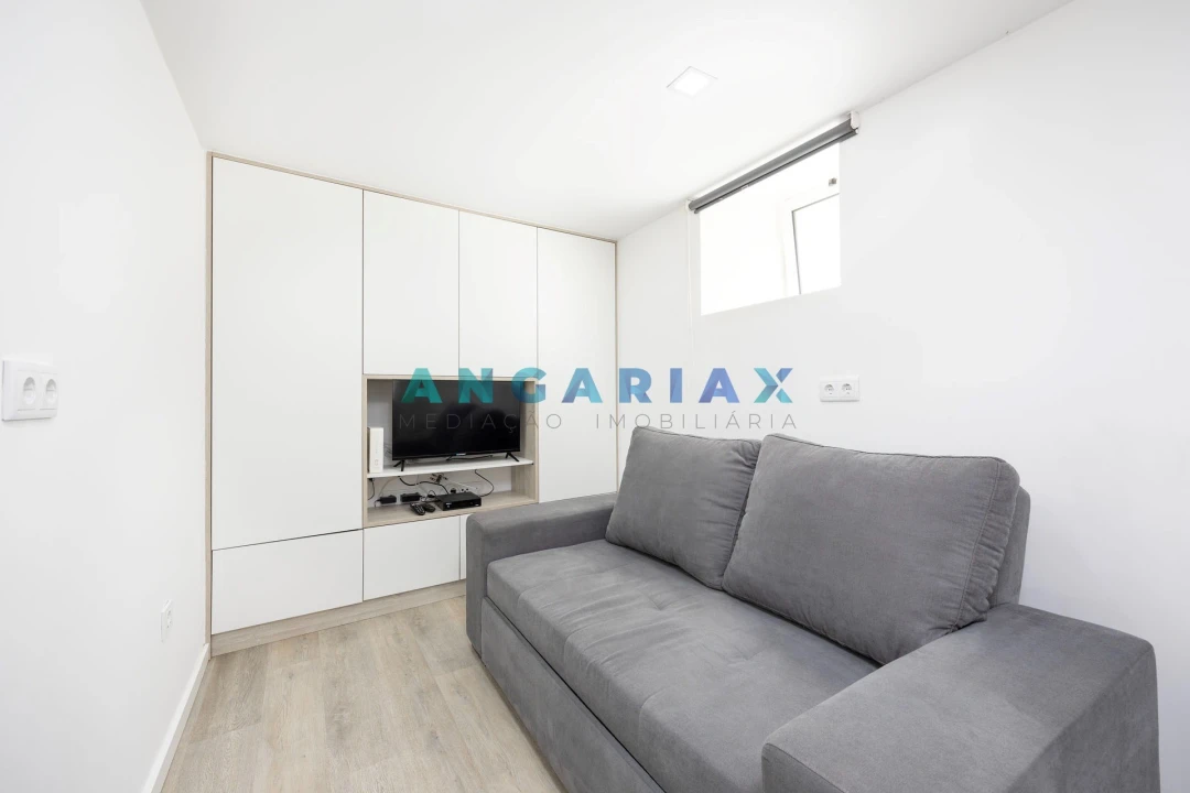 Apartamento T2 para Venda em Nazare Foto 19