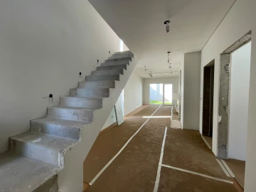 Moradia T4 para Venda em Casal de Cambra