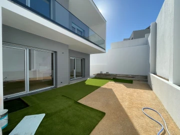 Moradia T4 para Venda em Casal de Cambra