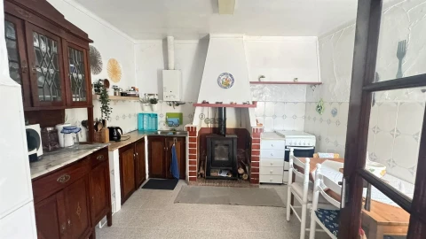 Moradia T6 para Venda em Messejana